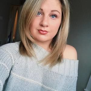 Meet your Posher, Claire